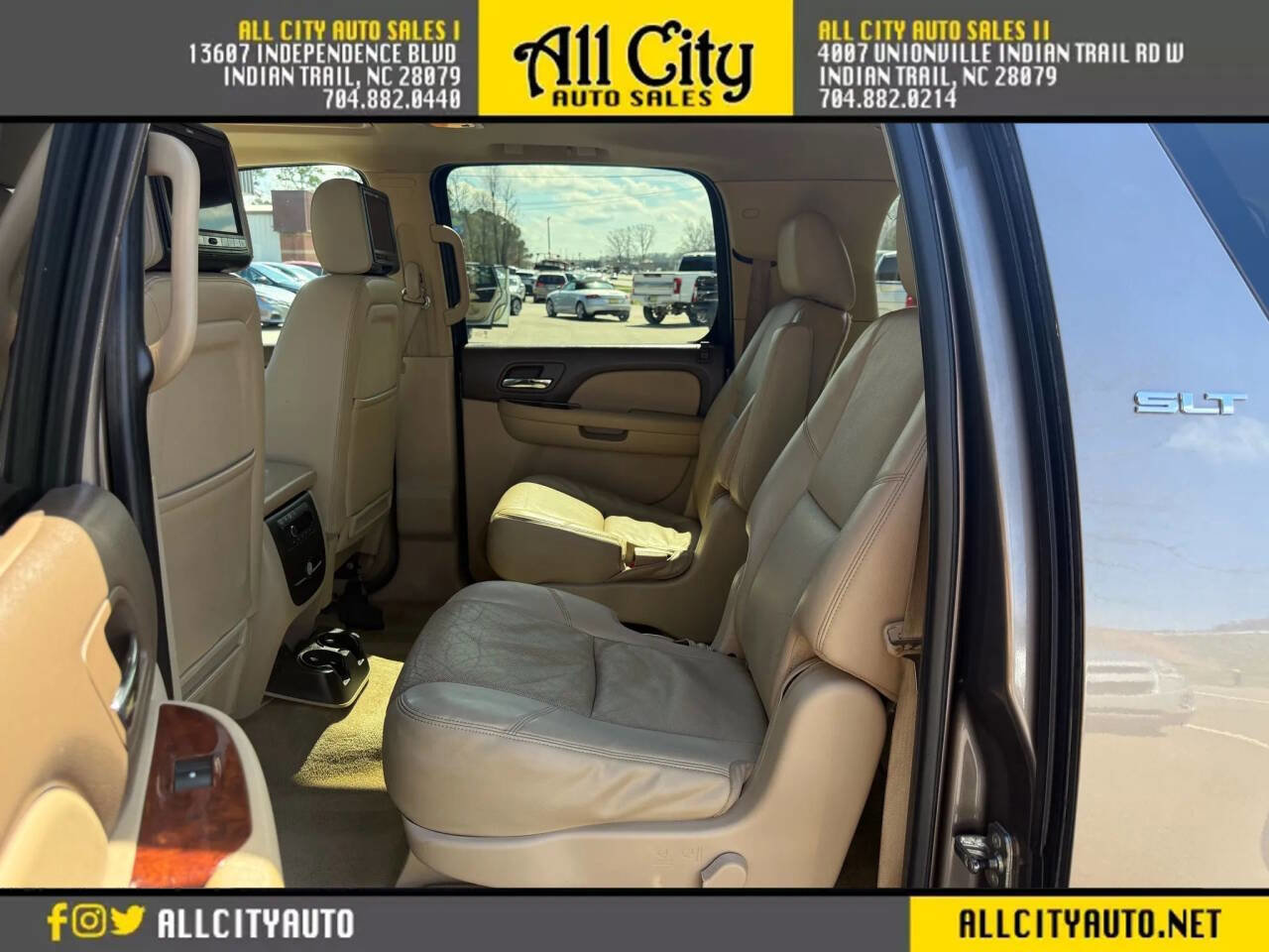 Used 2011 GMC Yukon XL SLT w/ SLT-2 Equipment Package RWD image 11