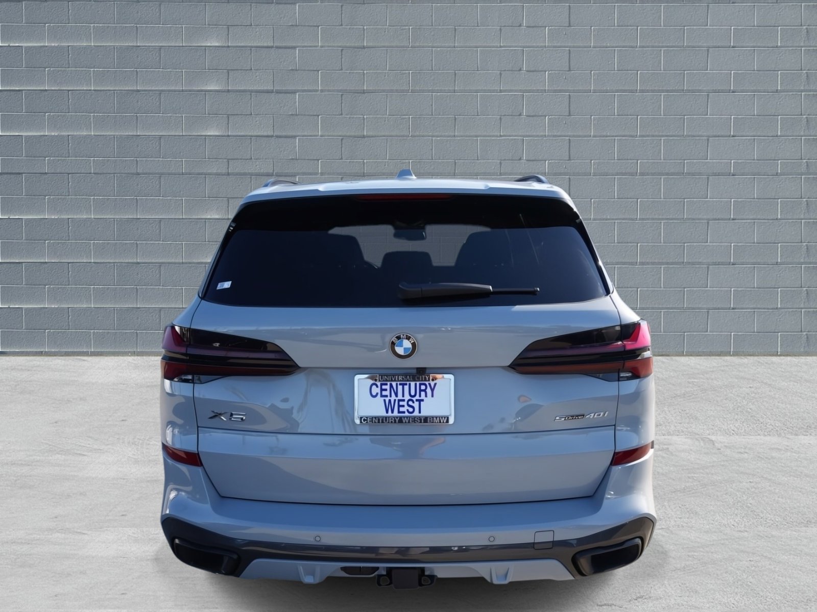 Certified 2026 BMW X5 sDrive40i w/ Executive Package image 4