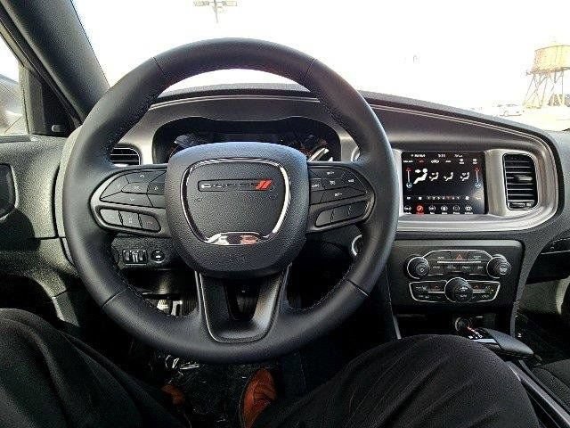 New 2023 Dodge Charger SXT w/ Blacktop Package AWD/4WD image 13