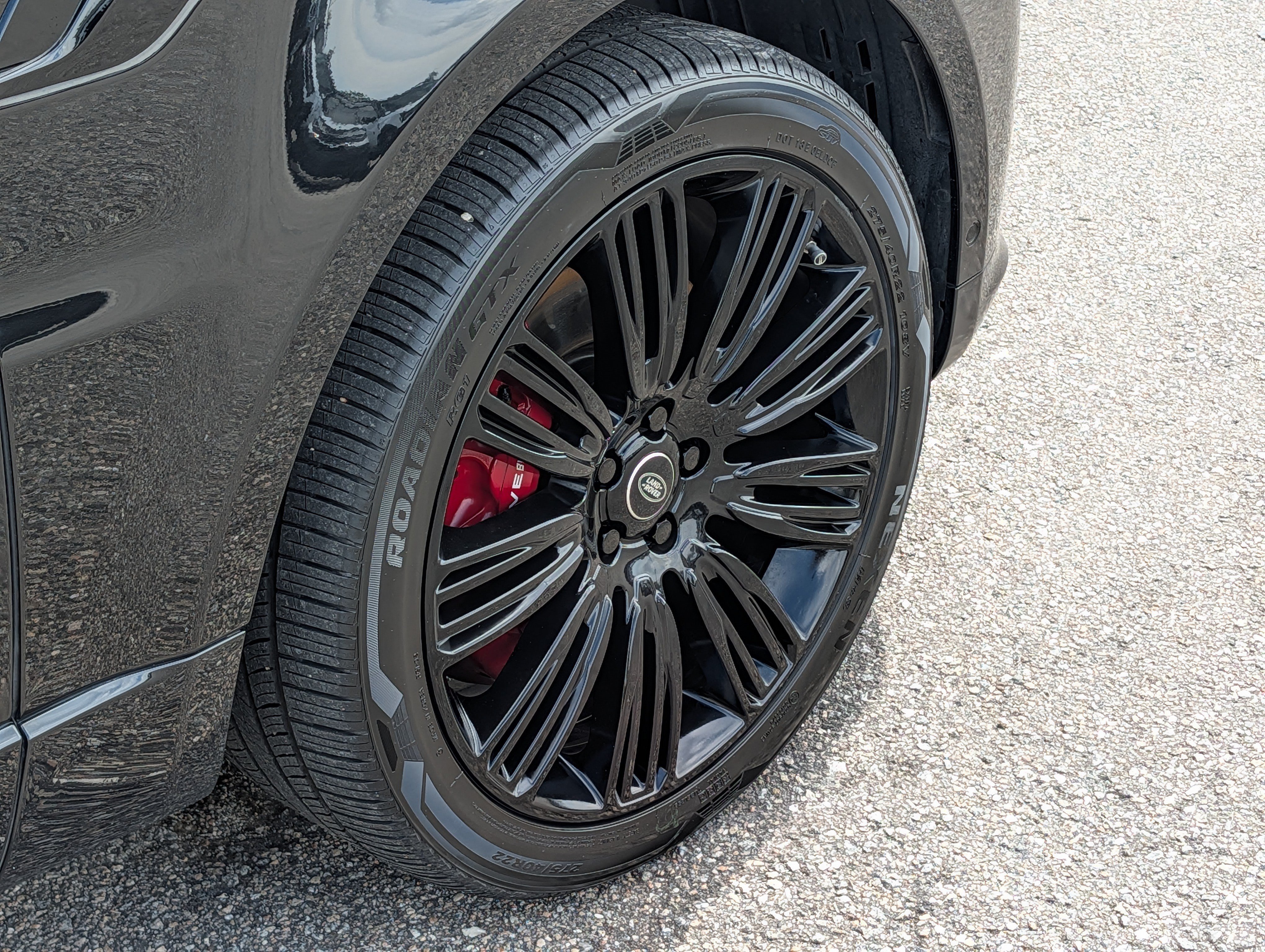 Used 2019 Land Rover Range Rover Sport Supercharged AWD/4WD image 13