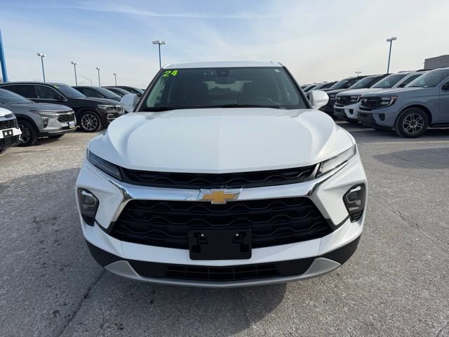 Used 2024 Chevrolet Blazer LT w/ Driver Confidence Package image 9