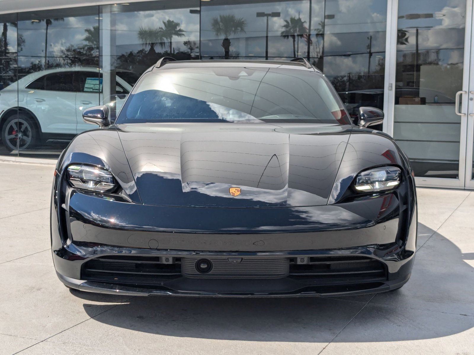 New 2024 Porsche Taycan 4S image 6