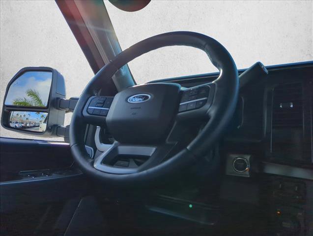 Used 2024 Ford F250 Lariat w/ Black Appearance Package image 27