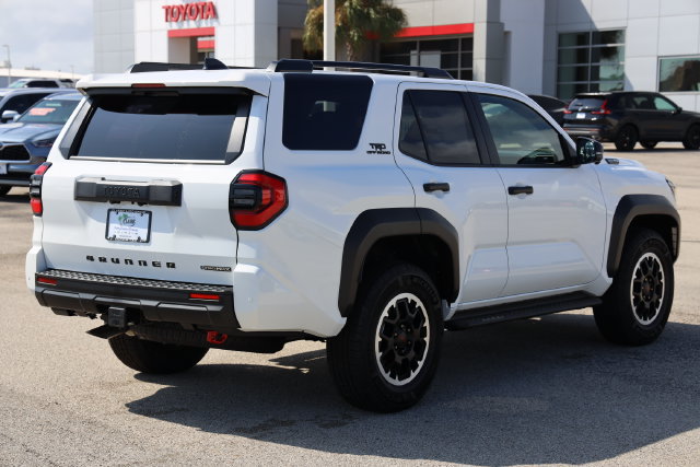 New 2026 Toyota 4Runner TRD Off-Road Premium w/ Tow Technology Package AWD/4WD image 7