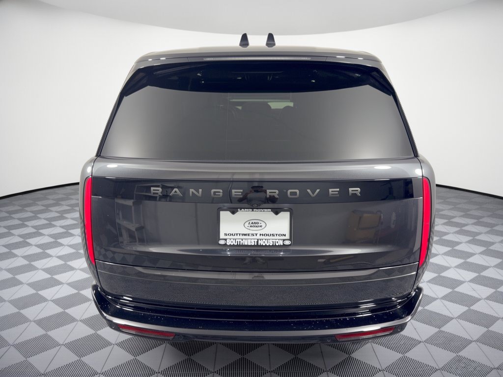 New 2027 Land Rover Range Rover Long Wheelbase SE AWD/4WD image 11
