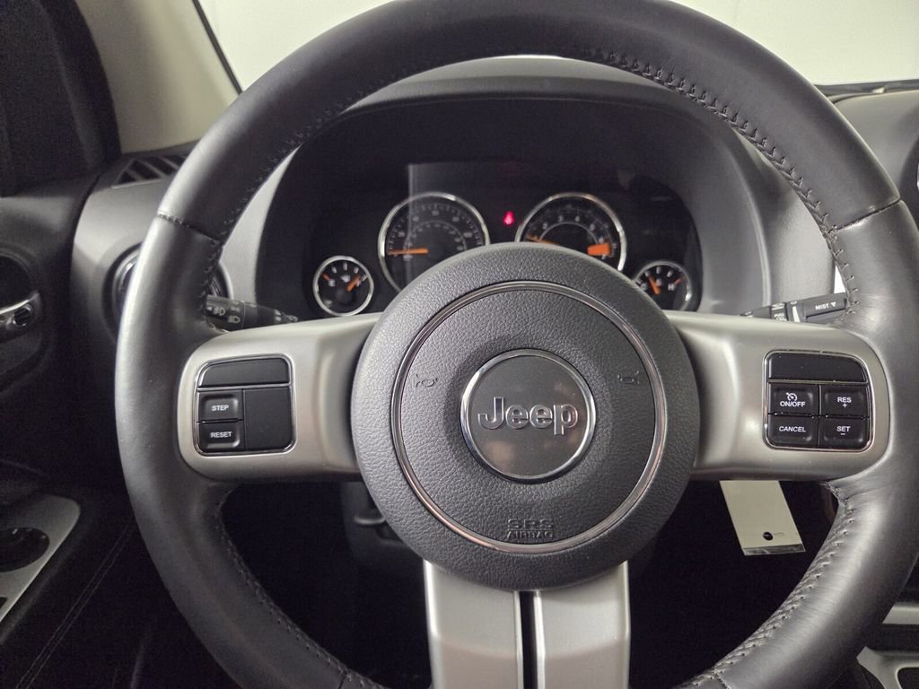 Used 2015 Jeep Compass High Altitude image 18