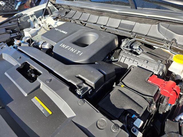 Certified 2025 INFINITI QX60 Luxe w/ Black Edition AWD/4WD image 23