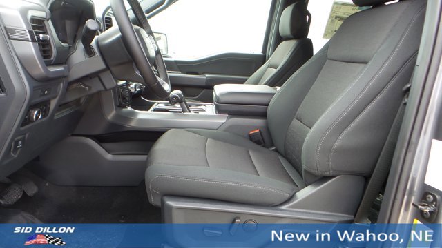 New 2025 Ford F150 XLT w/ Equipment Group 302A MID image 30