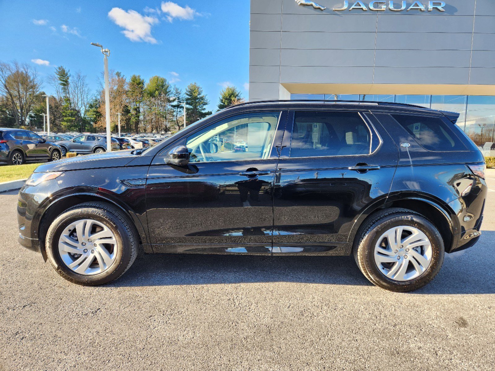 Certified 2024 Land Rover Discovery Sport S image 5