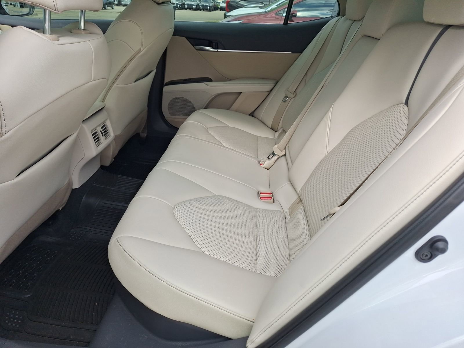 Used 2024 Toyota Camry XLE w/ Cold Weather Package image 28