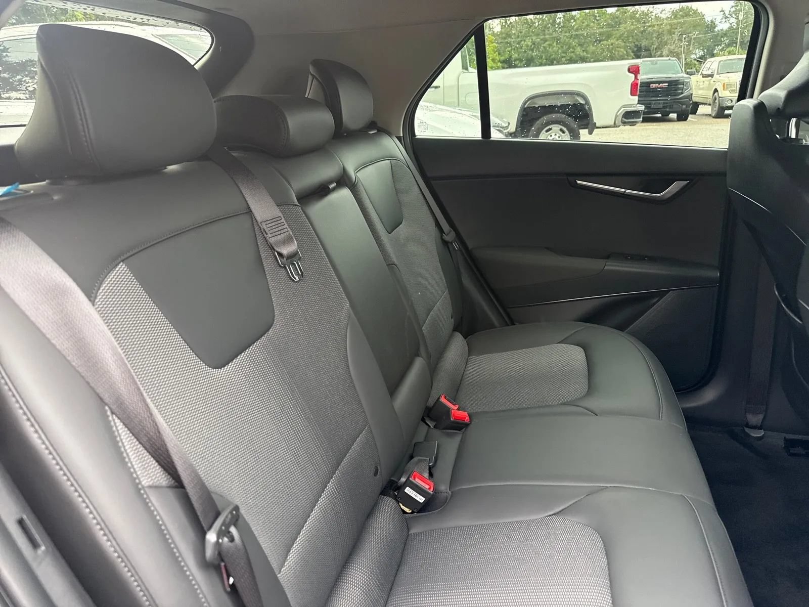 Used 2024 Kia Niro Wind w/ Wind Preserve Package FWD image 14