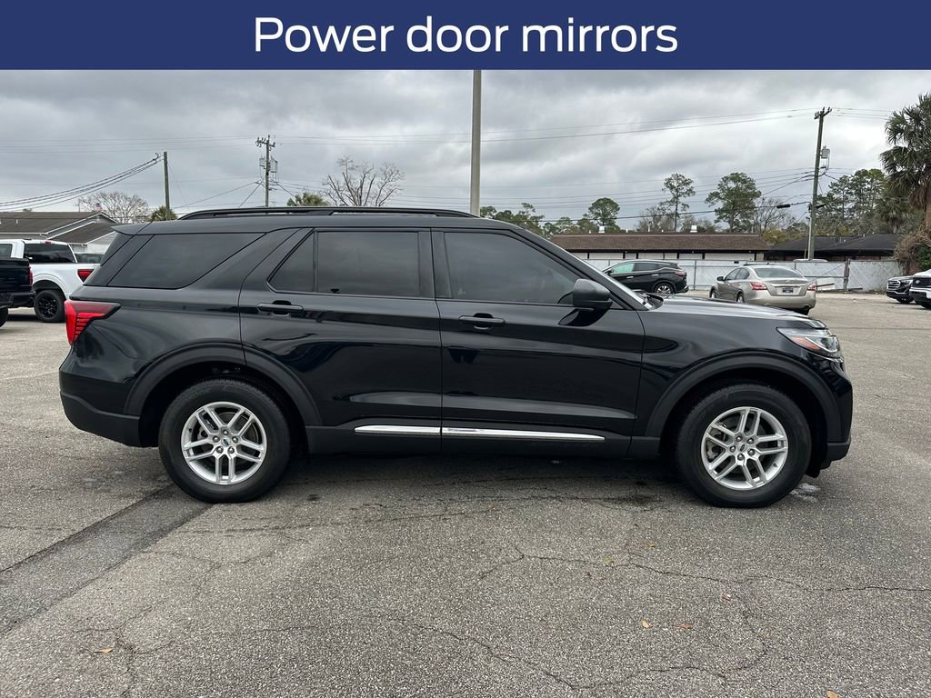 Used 2025 Ford Explorer Active image 18