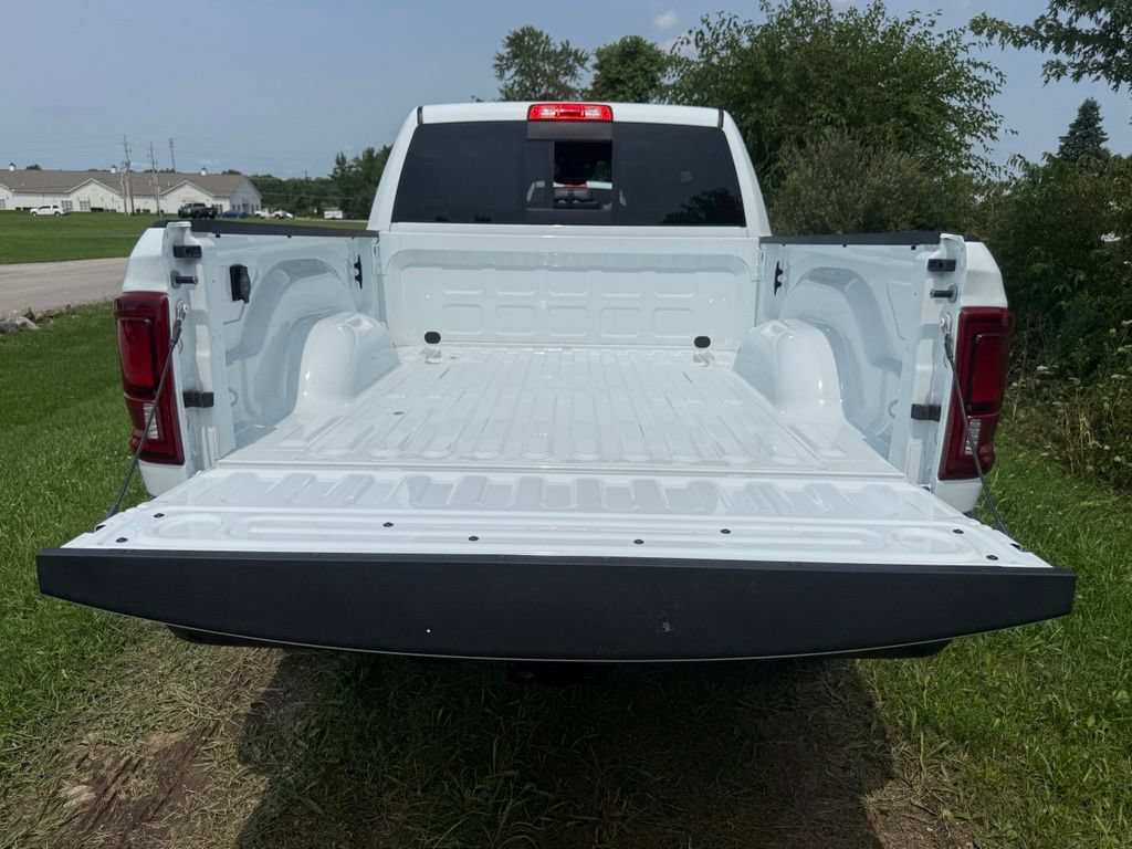 Used 2025 RAM 2500 Tradesman w/ Safety Group AWD/4WD image 46