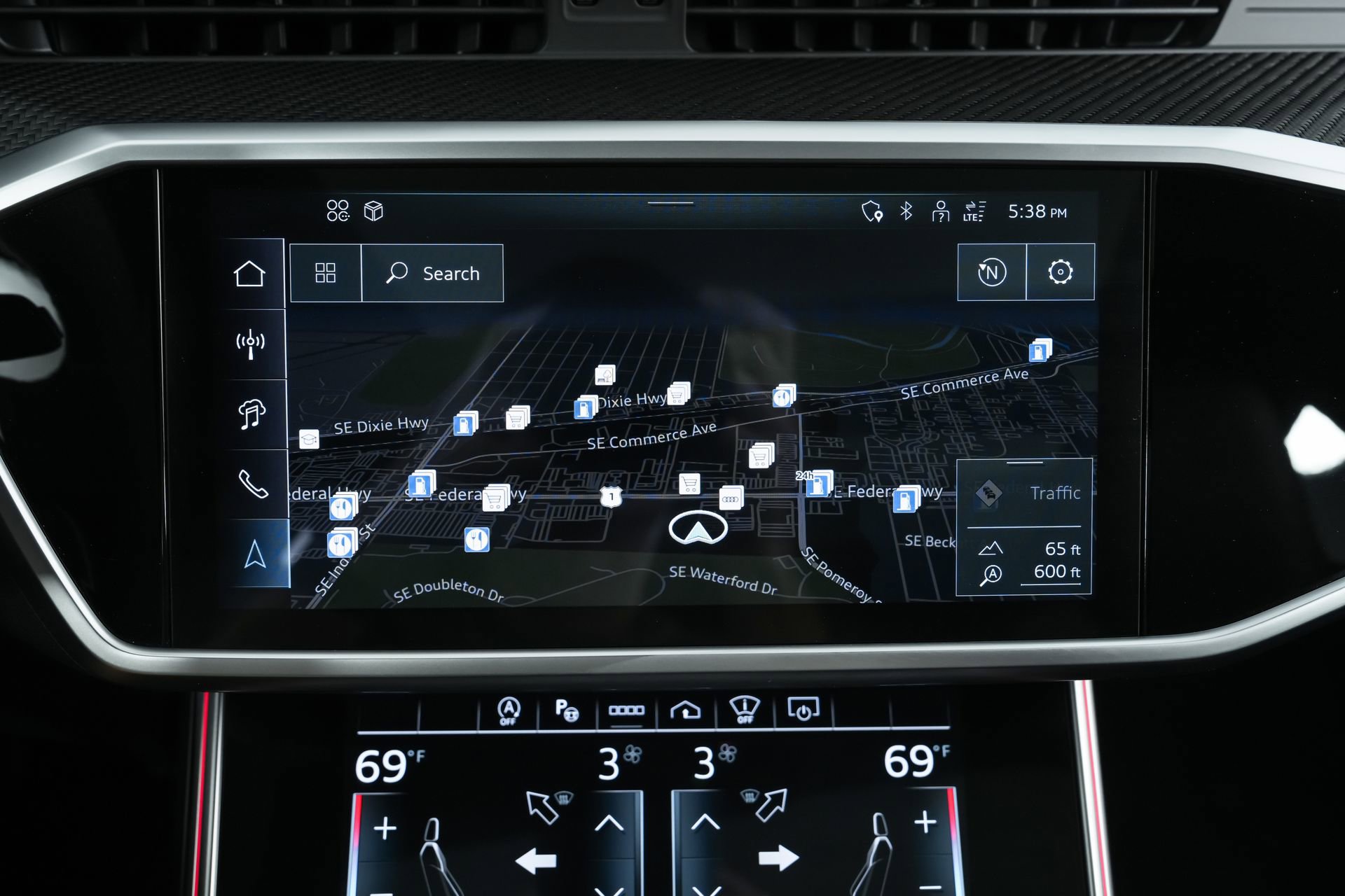 Used 2024 Audi RS 6 performance w/ Matte Carbon Package image 24