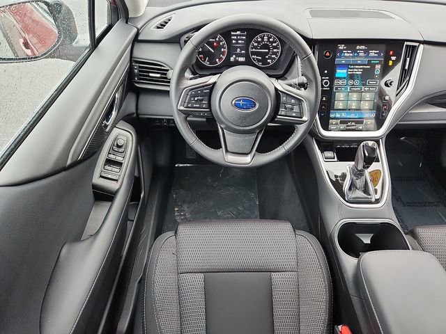Used 2025 Subaru Outback Premium image 11