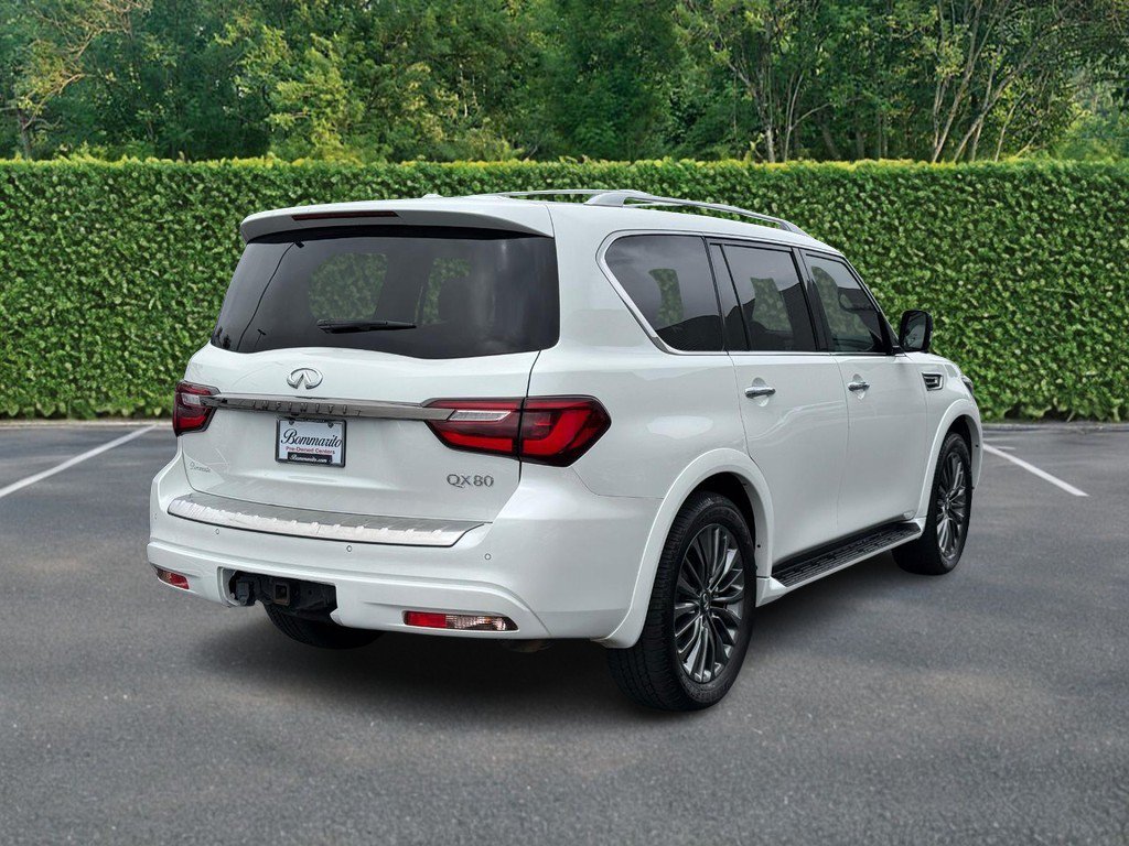 Used 2022 INFINITI QX80 Premium Select w/ Cargo Package RWD image 3