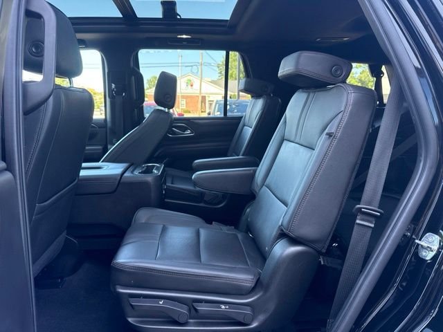 Used 2021 Chevrolet Tahoe RST w/ Luxury Package AWD/4WD image 14