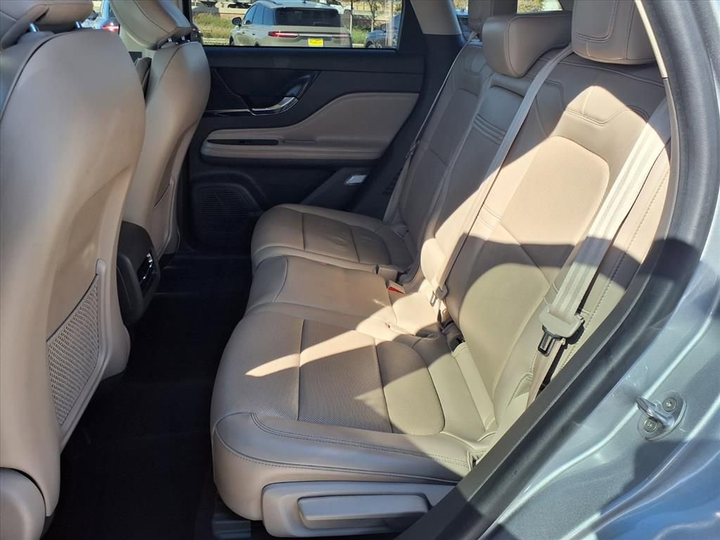 Certified 2021 Lincoln Corsair Standard w/ Premium Package image 26