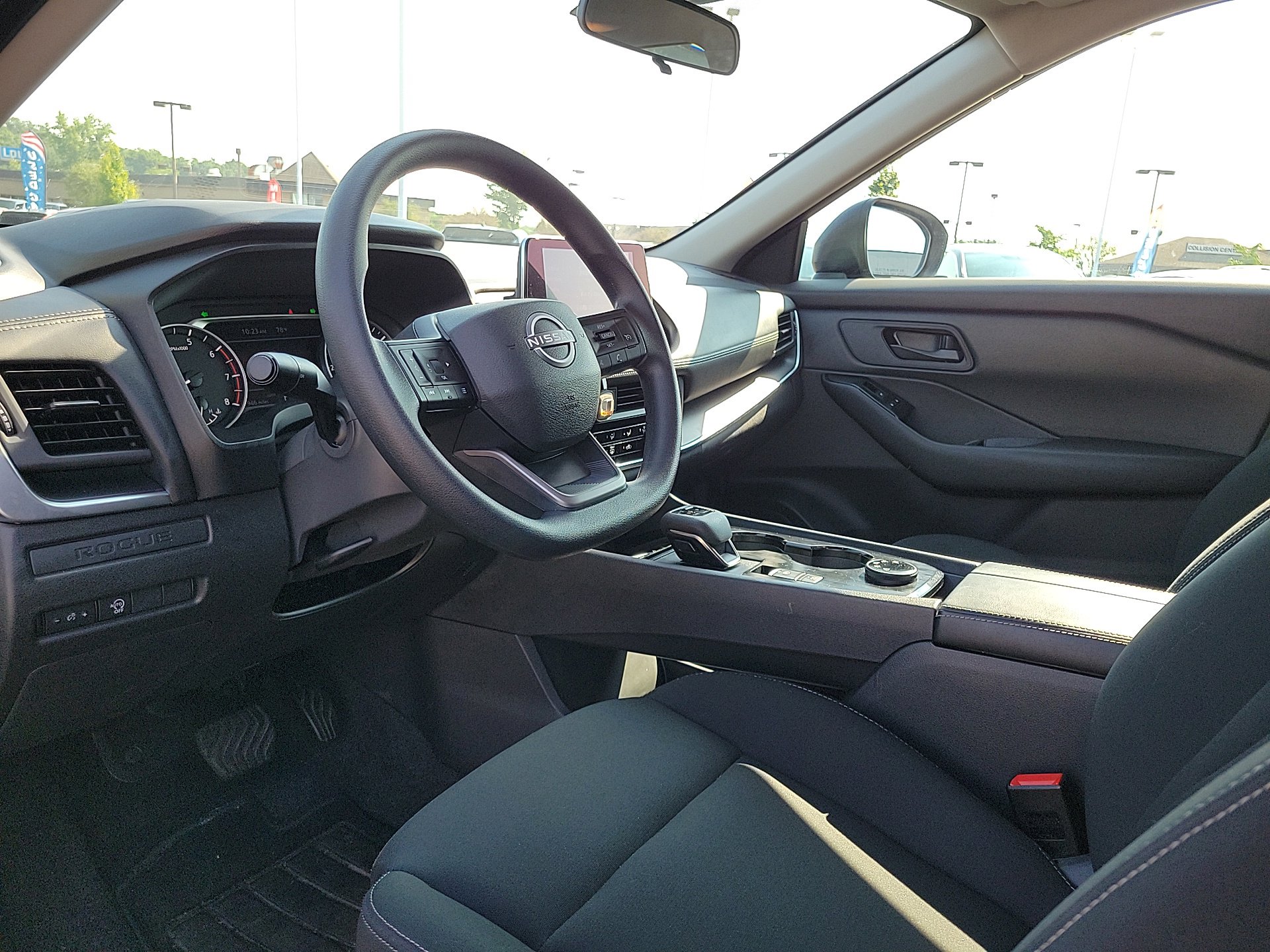 Certified 2025 Nissan Rogue S AWD/4WD image 16