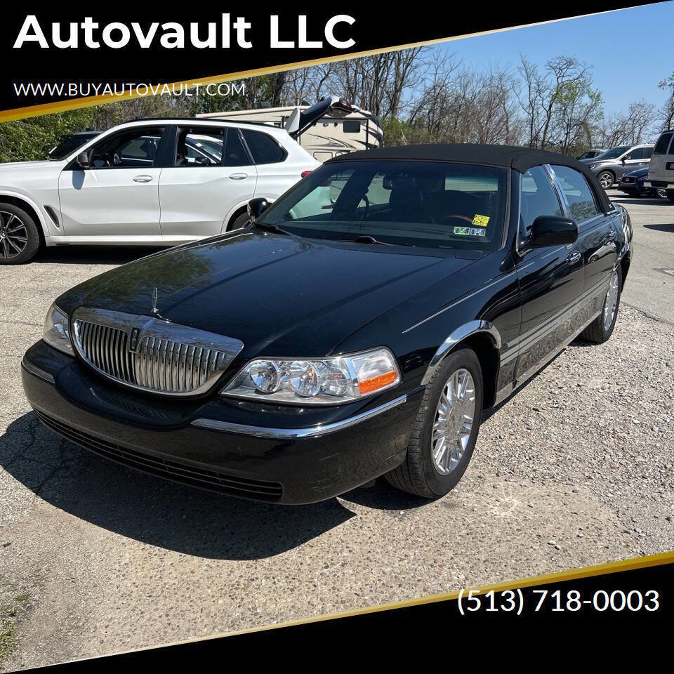 Used 2008 Lincoln Town Car Signature Limited