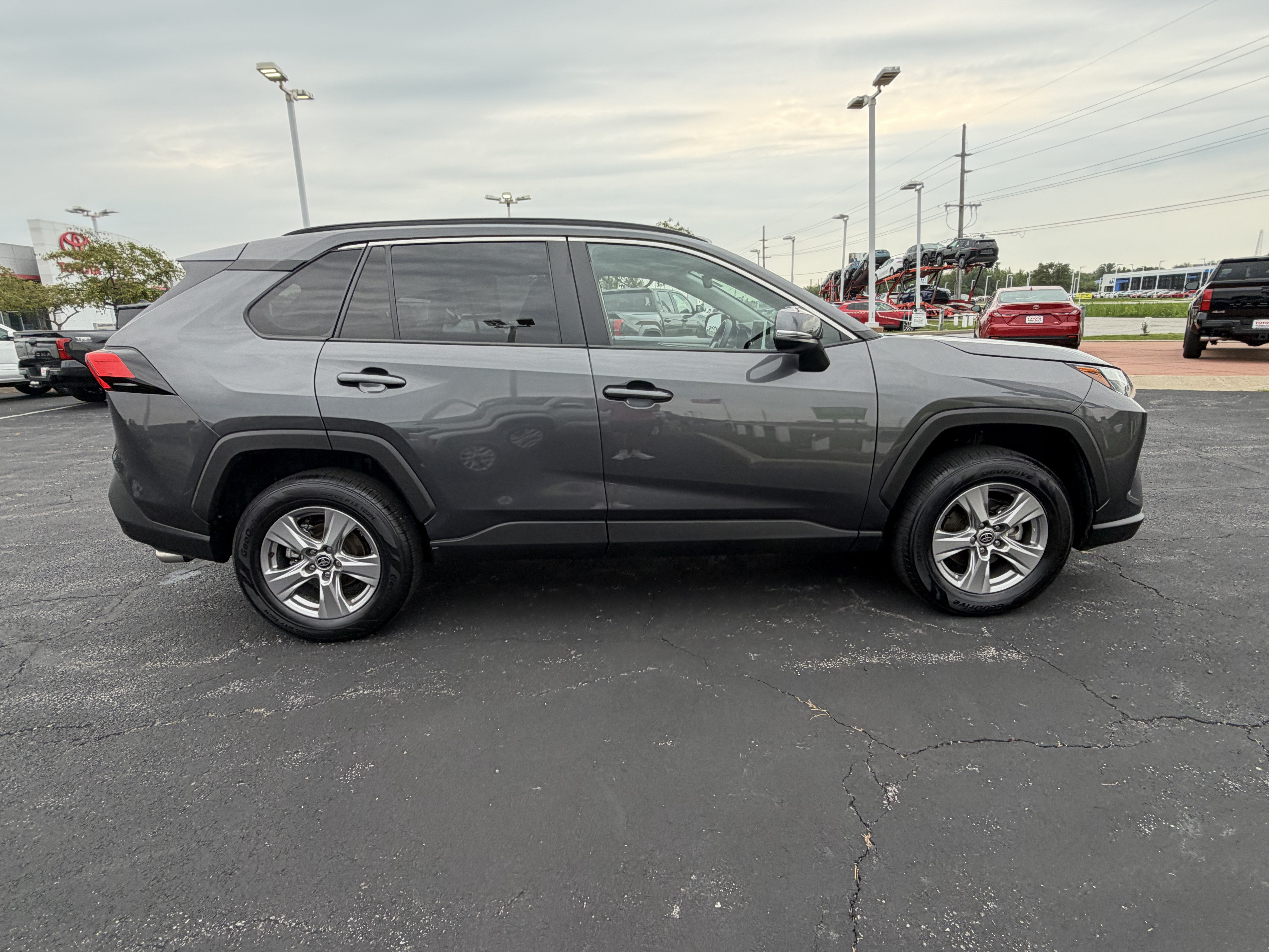 Certified 2025 Toyota RAV4 XLE w/ Convenience Package AWD/4WD image 11