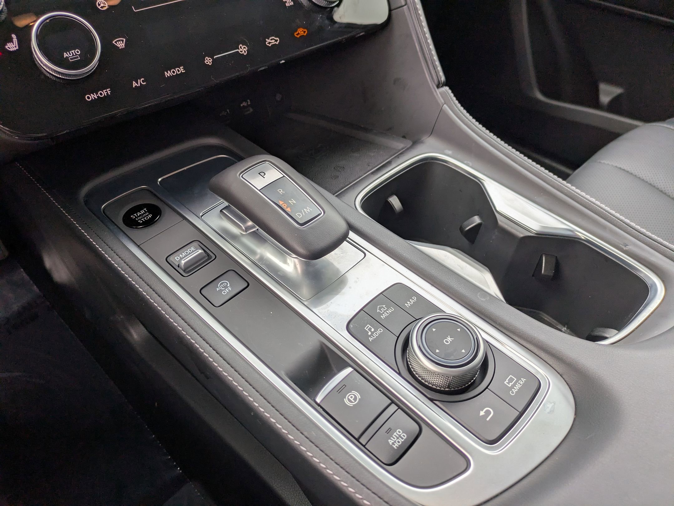 Used 2026 INFINITI QX60 Pure w/ Cargo Package image 16