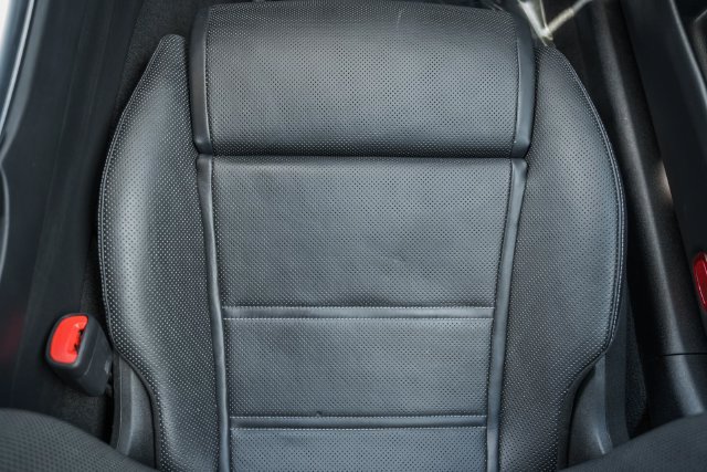 Used 2022 Mercedes-Benz SL 55 AMG 4MATIC w/ Driver Assistance Package image 36