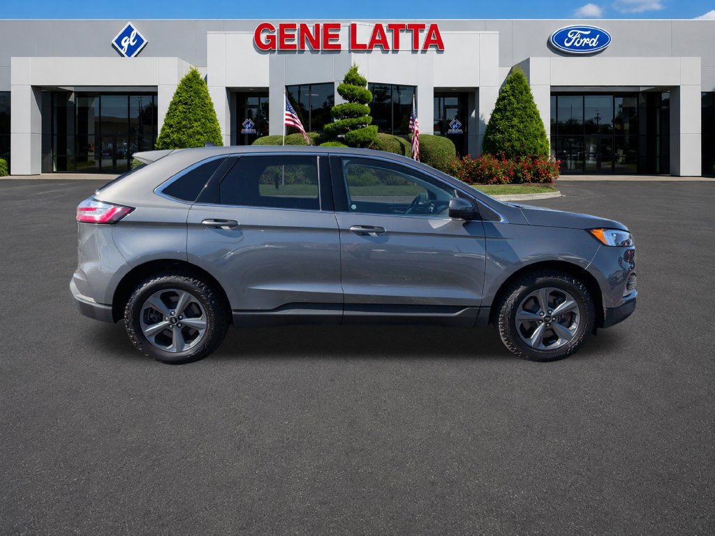 Certified 2024 Ford Edge SEL w/ Convenience Package AWD/4WD image 8