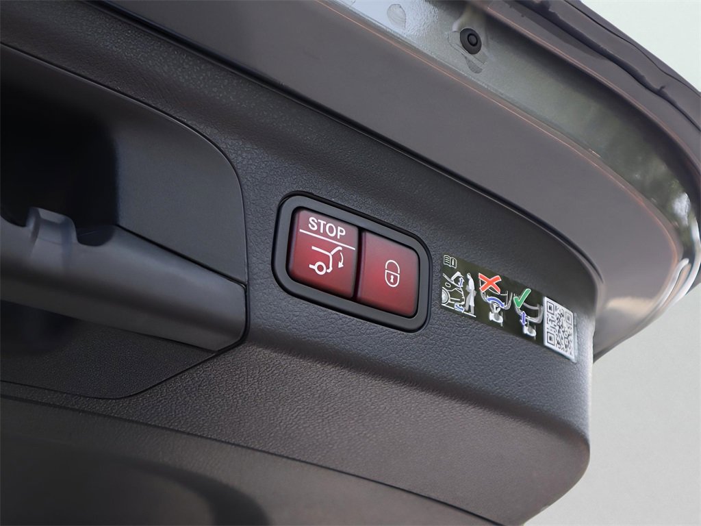 New 2026 Mercedes-Benz GLE 450 4MATIC image 10