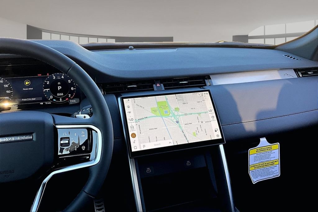New 2026 Land Rover Discovery Sport Landmark AWD/4WD image 6