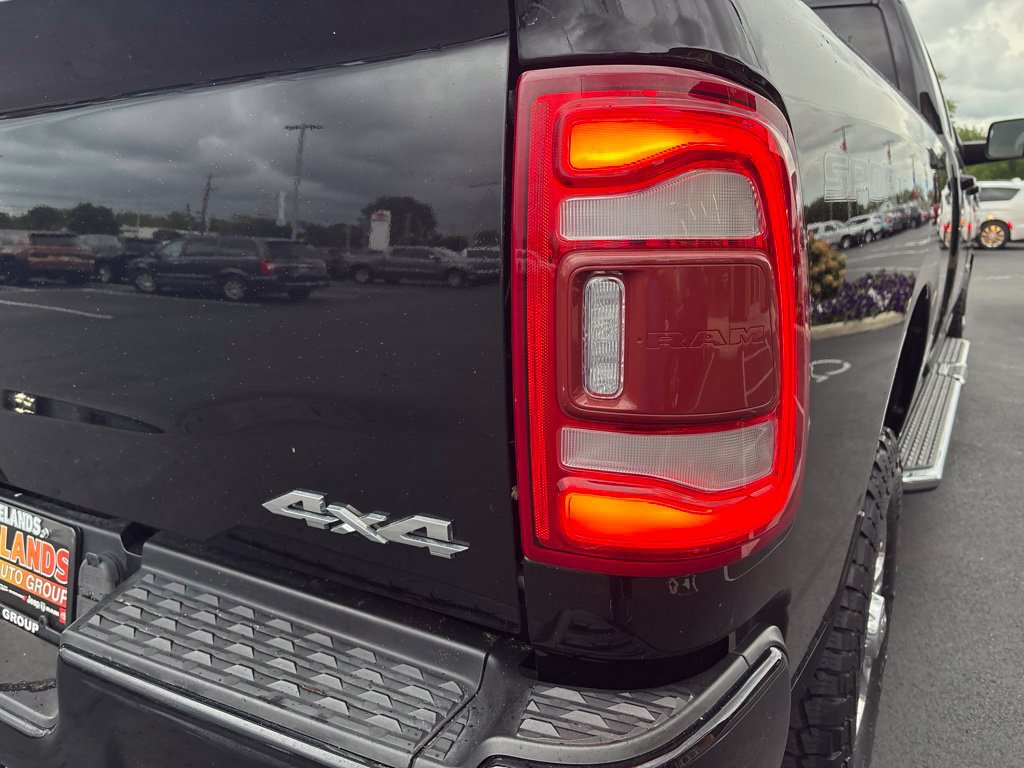 Used 2022 RAM 2500 Big Horn w/ Level C Equiment Group AWD/4WD image 13