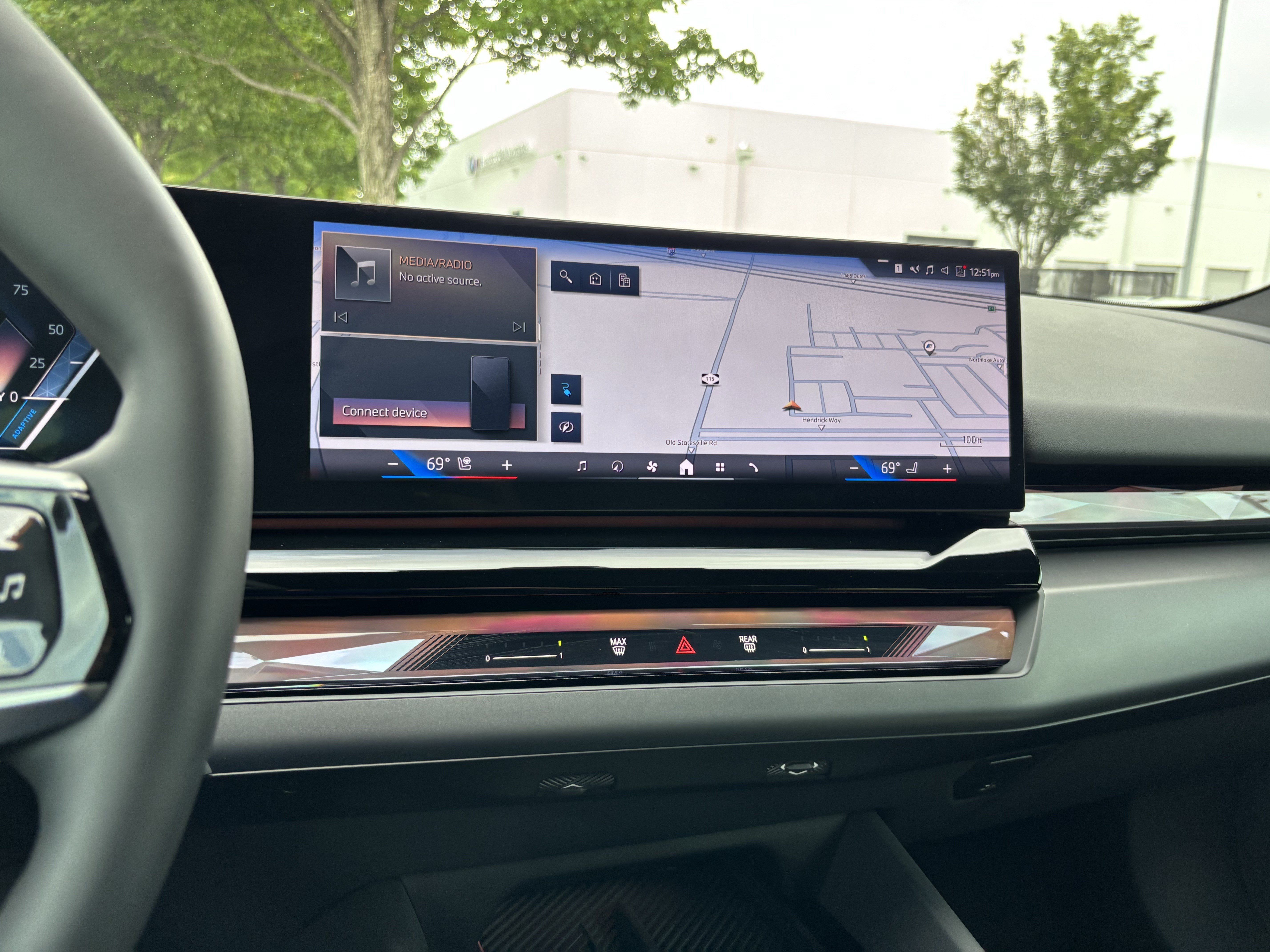 Used 2024 BMW i5 eDrive40i w/ Convenience Package RWD image 31