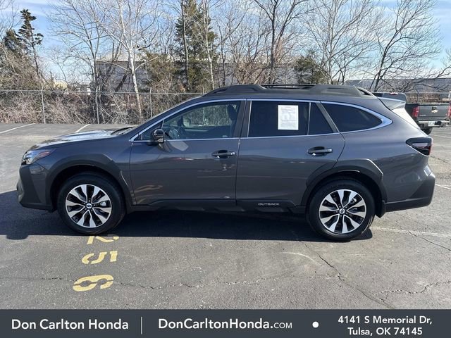 Used 2025 Subaru Outback Limited image 11