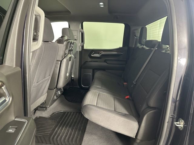 Used 2024 Chevrolet Silverado 1500 LT AWD/4WD image 17