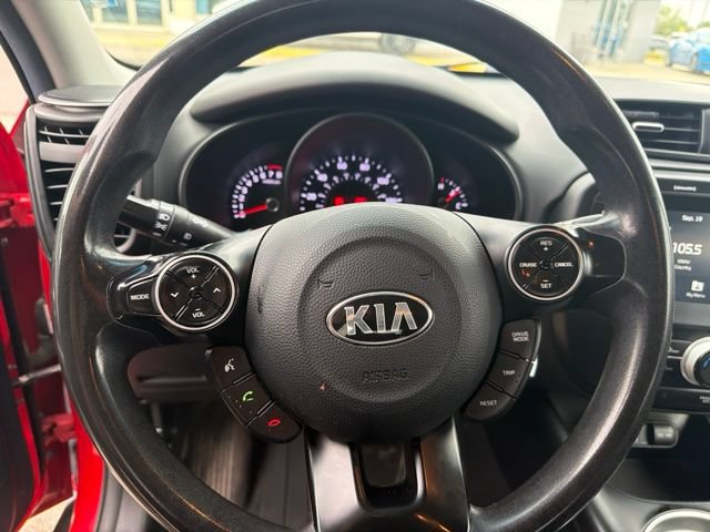 Used 2019 Kia Soul + FWD image 8