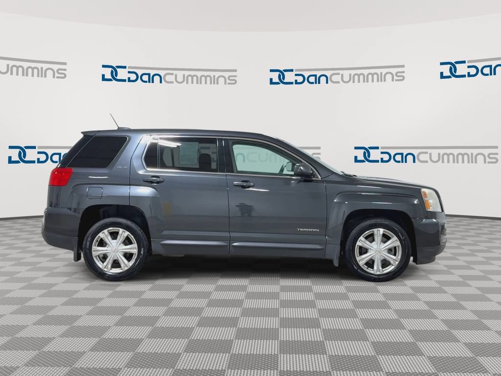 Used 2017 GMC Terrain SLE FWD image 9