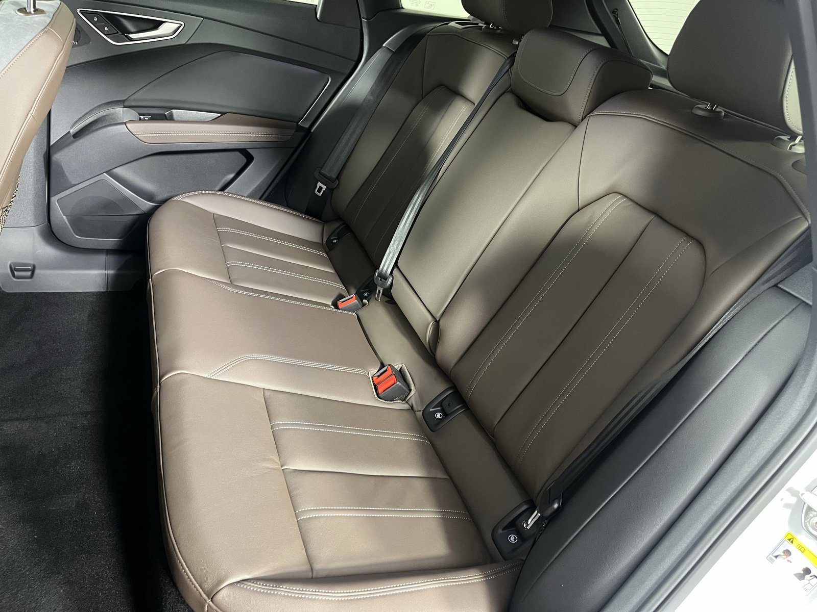 New 2026 Audi Q4 e-tron Premium Plus image 22