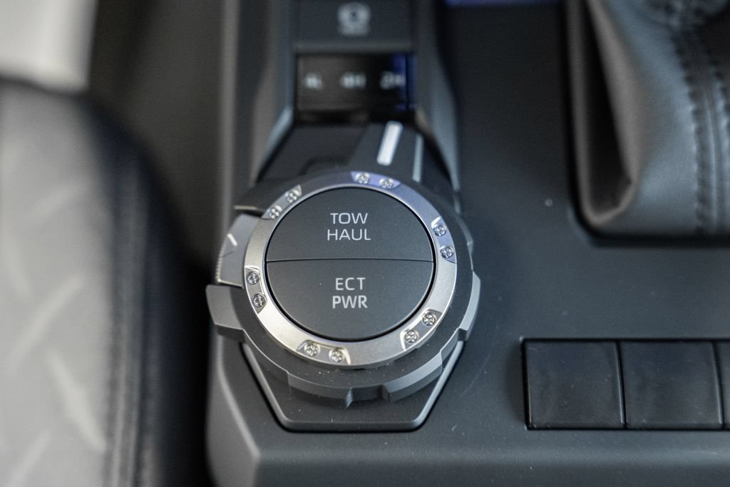 New 2026 Toyota Tacoma SR5 AWD/4WD image 25