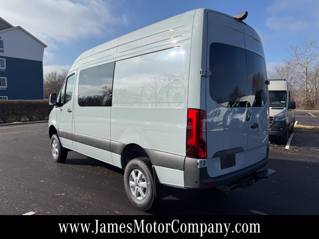 Used 2026 Mercedes-Benz Sprinter 2500 image 9