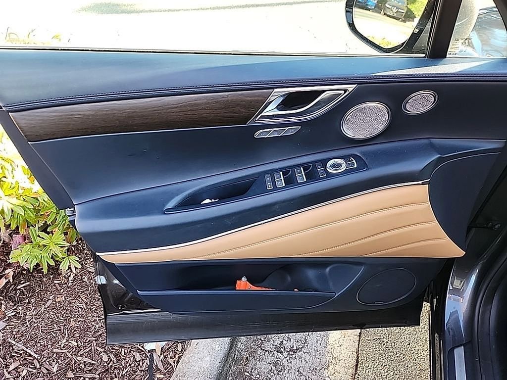 Used 2023 Genesis GV80 3.5T w/ Prestige Package image 7