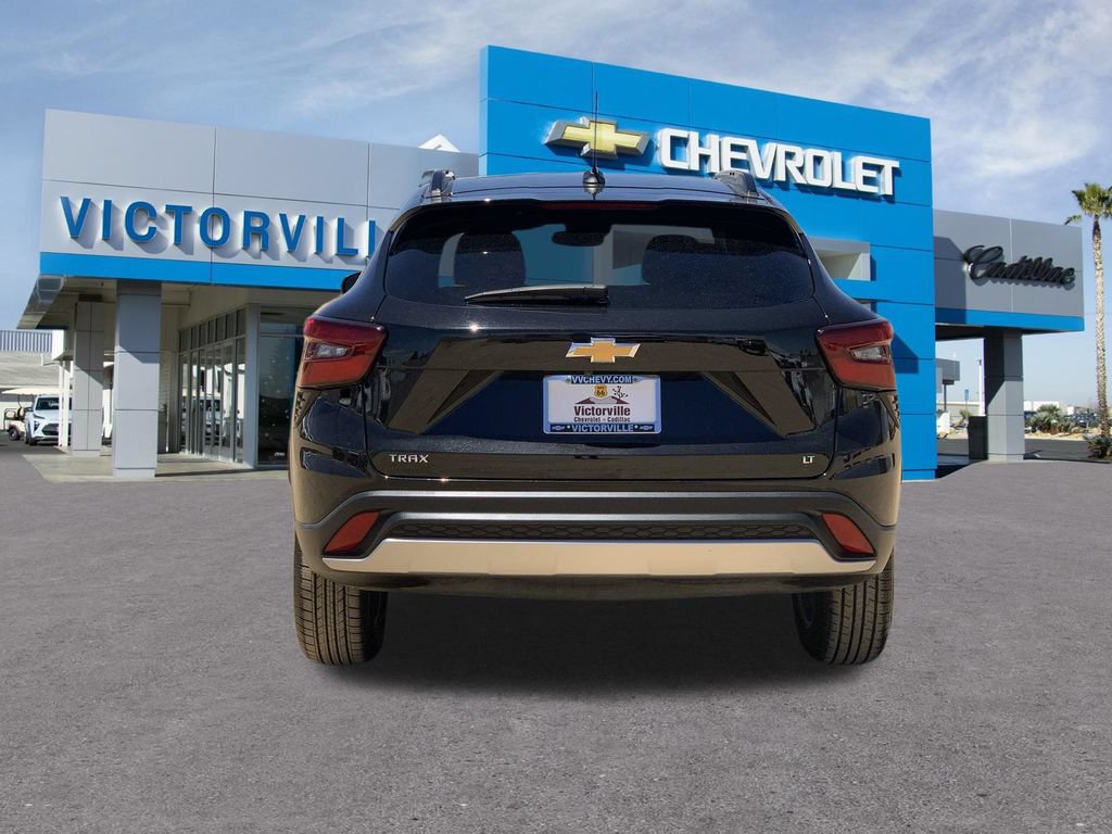 Certified 2024 Chevrolet Trax LT FWD image 5