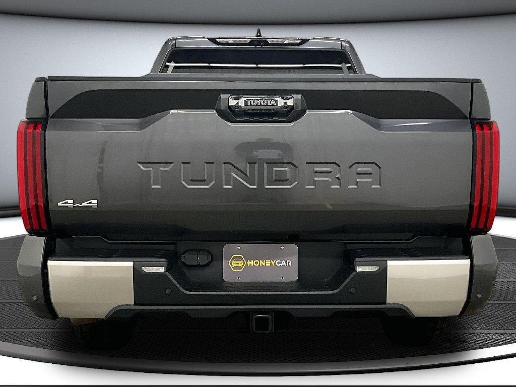 Used 2023 Toyota Tundra Limited AWD/4WD image 5