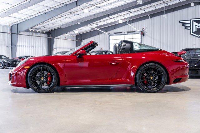Used 2017 Porsche 911 Targa 4 GTS AWD/4WD image 3