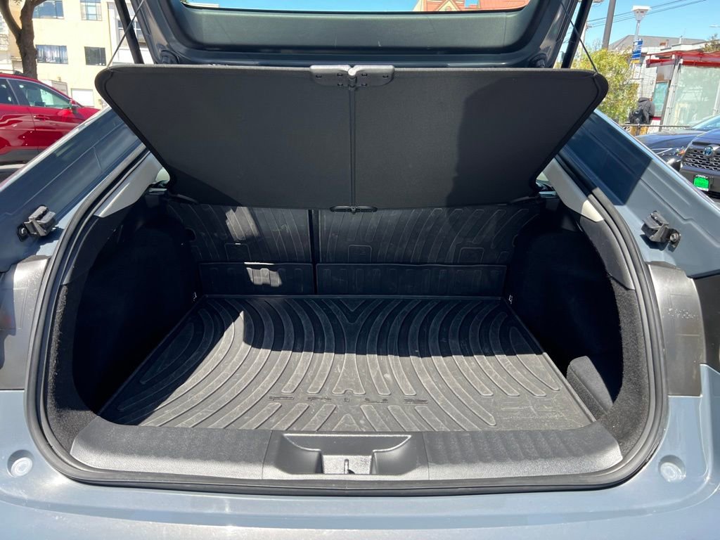 Used 2024 Toyota Prius XLE image 39