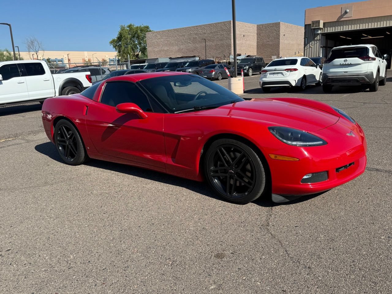 Used 2006 Chevrolet Corvette Coupe w/ Preferred Equipment Group RWD image 3