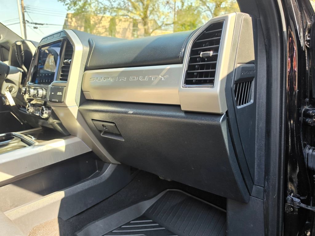 Certified 2022 Ford F250 Lariat w/ Tremor Off-Road Package image 51