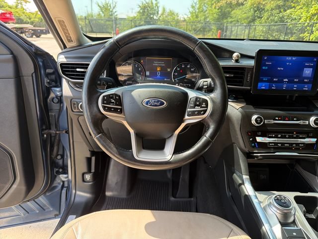 Used 2020 Ford Explorer Limited AWD/4WD image 16