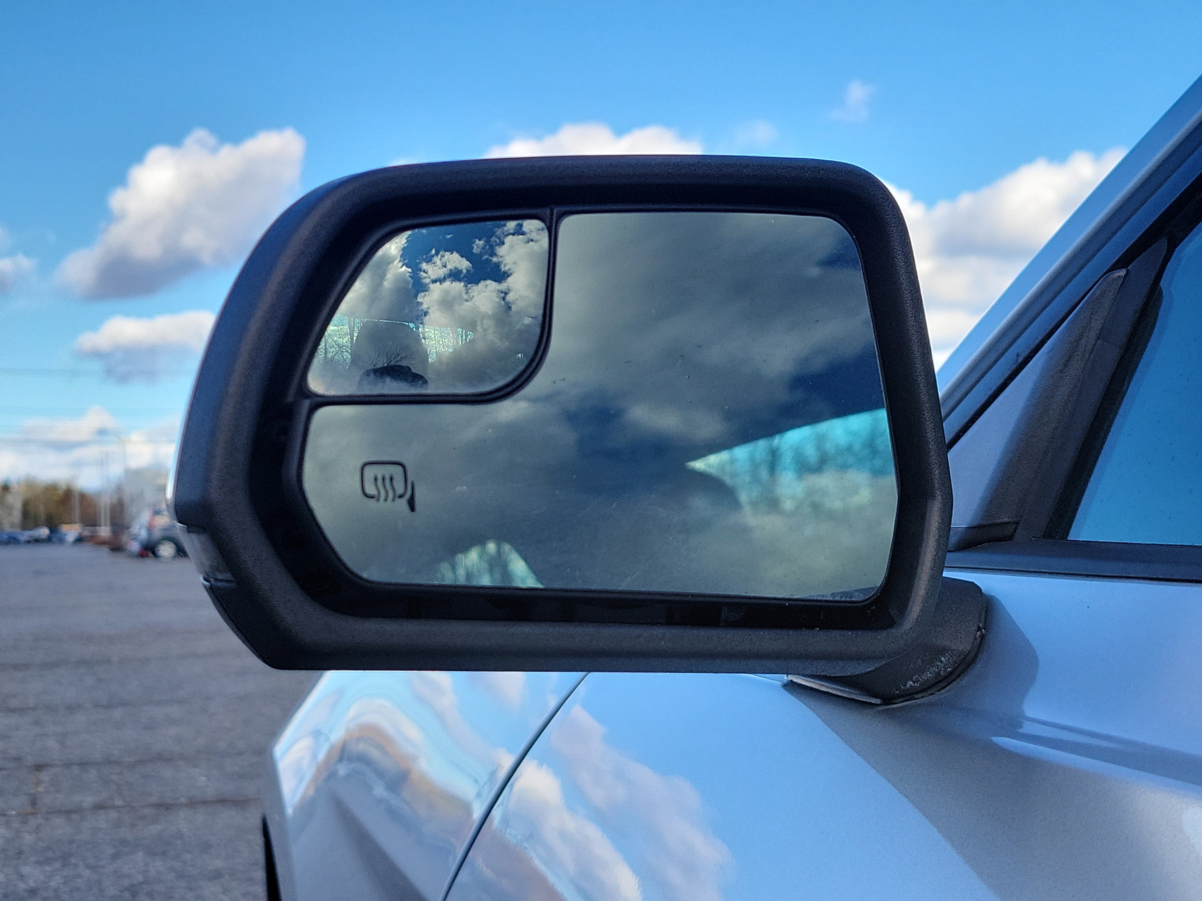 Used 2015 Ford Mustang Premium w/ Enhanced Security Package image 10