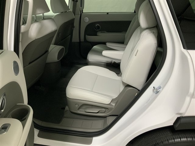 Used 2026 Hyundai Palisade SEL AWD/4WD image 16