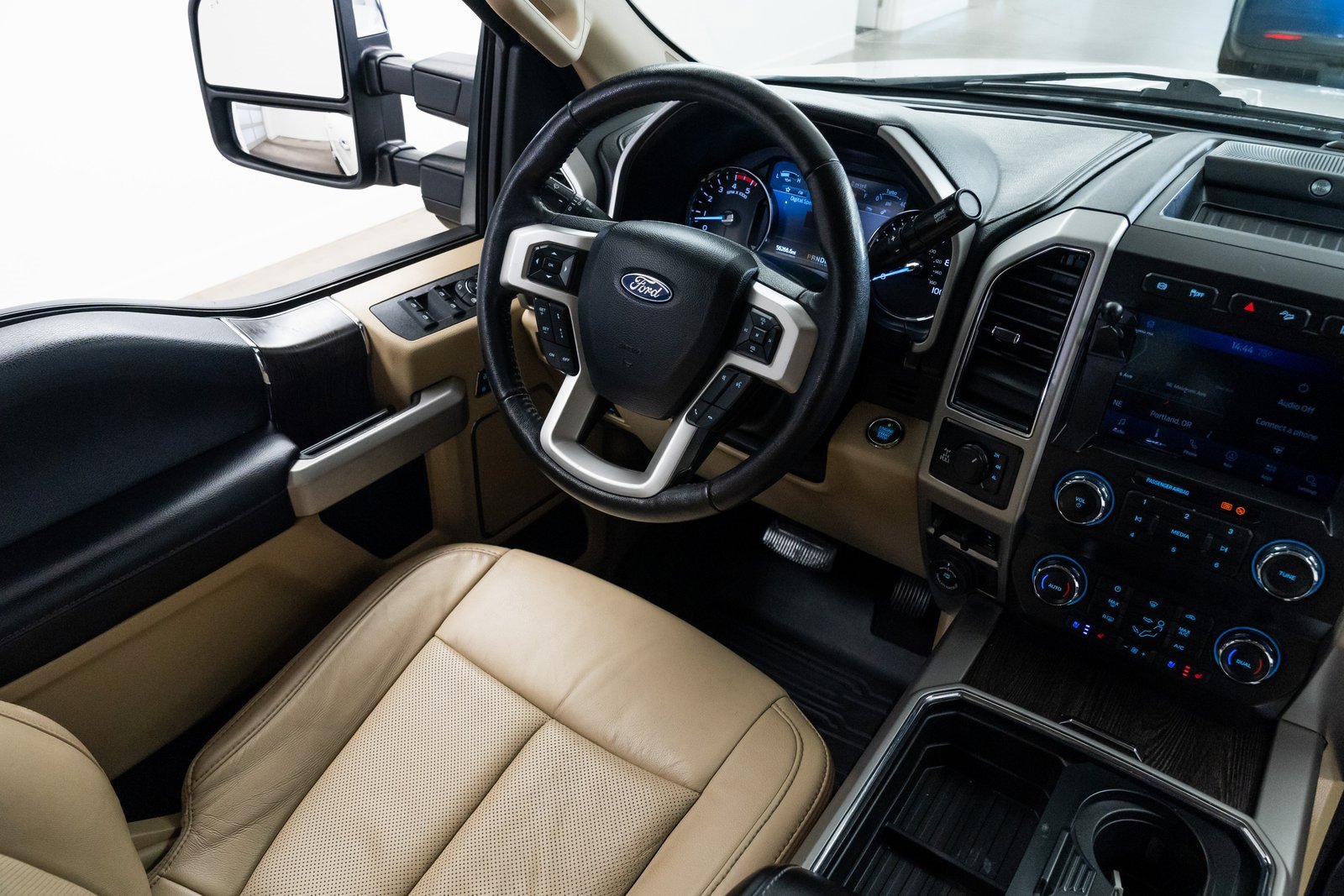 Used 2020 Ford F250 Lariat image 9